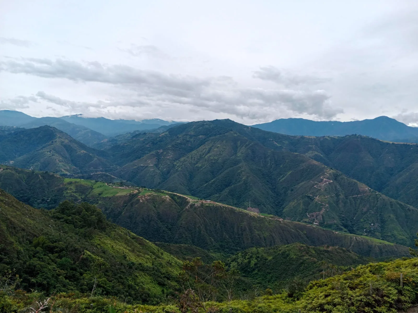 Vista panorámica del cañón del Chicamocha desde el condominio