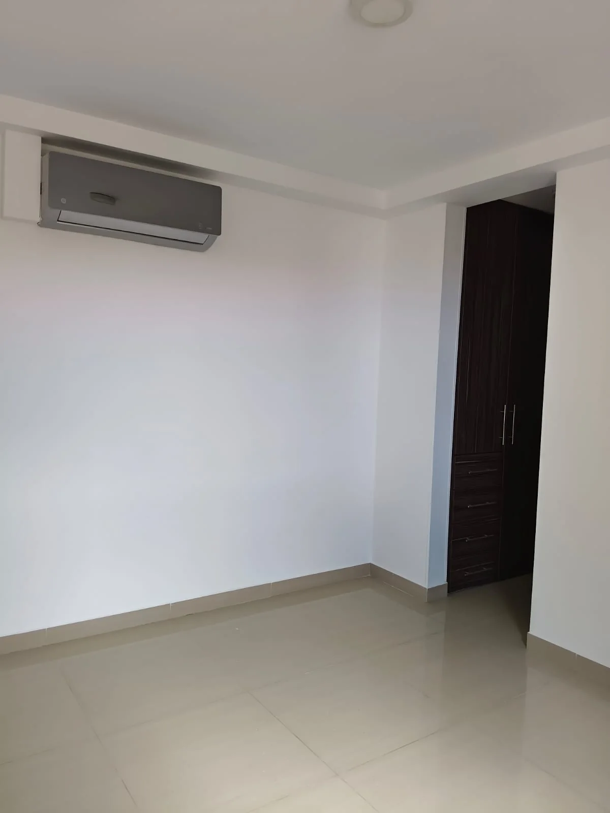 Apartamento en Caminos de Provvidenza, piso 21 – fotografía 12